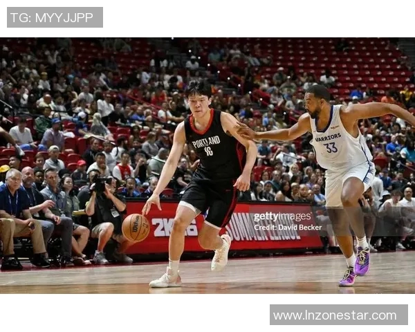 开拓者队客场大胜灰熊队表现喜人，未来可期